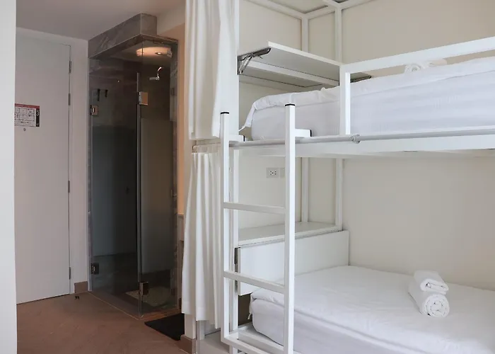 Rest Poshtel 3* Bangkok